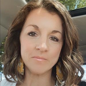 Meet your Posher, Mandi